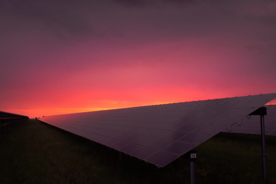 Maui Solar sunest with solar panels